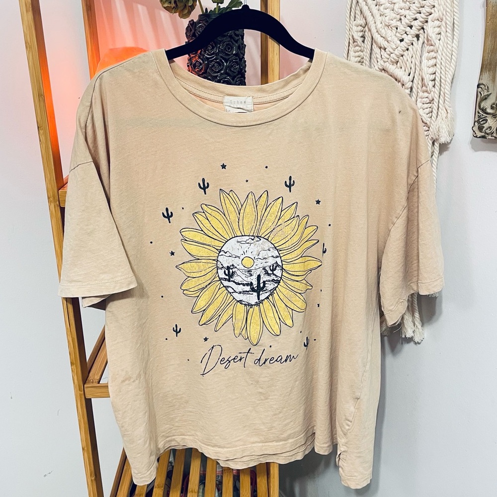 Urban Nation Box Tee
